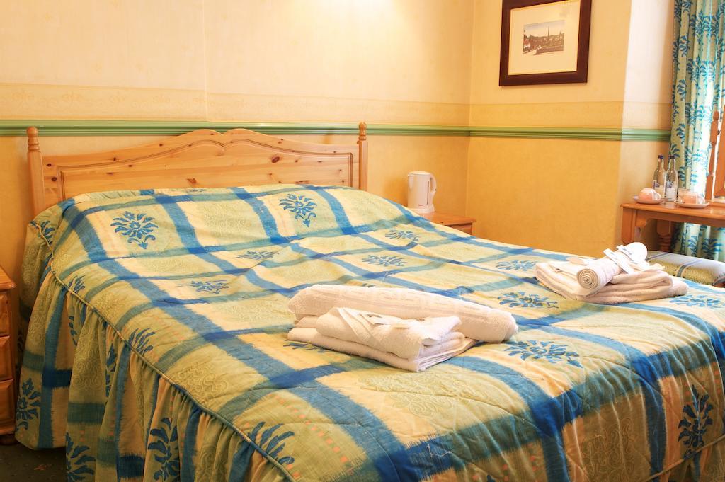 Radstock Hotel Near Bath المظهر الخارجي الصورة