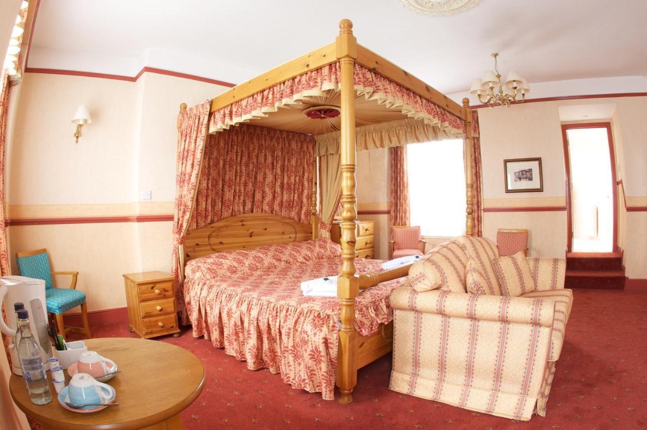 Radstock Hotel Near Bath الغرفة الصورة