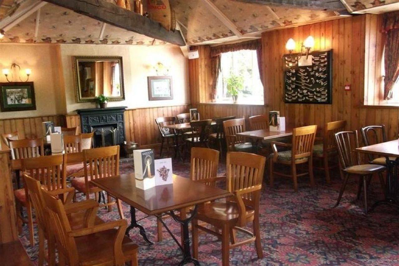 Radstock Hotel Near Bath المظهر الخارجي الصورة